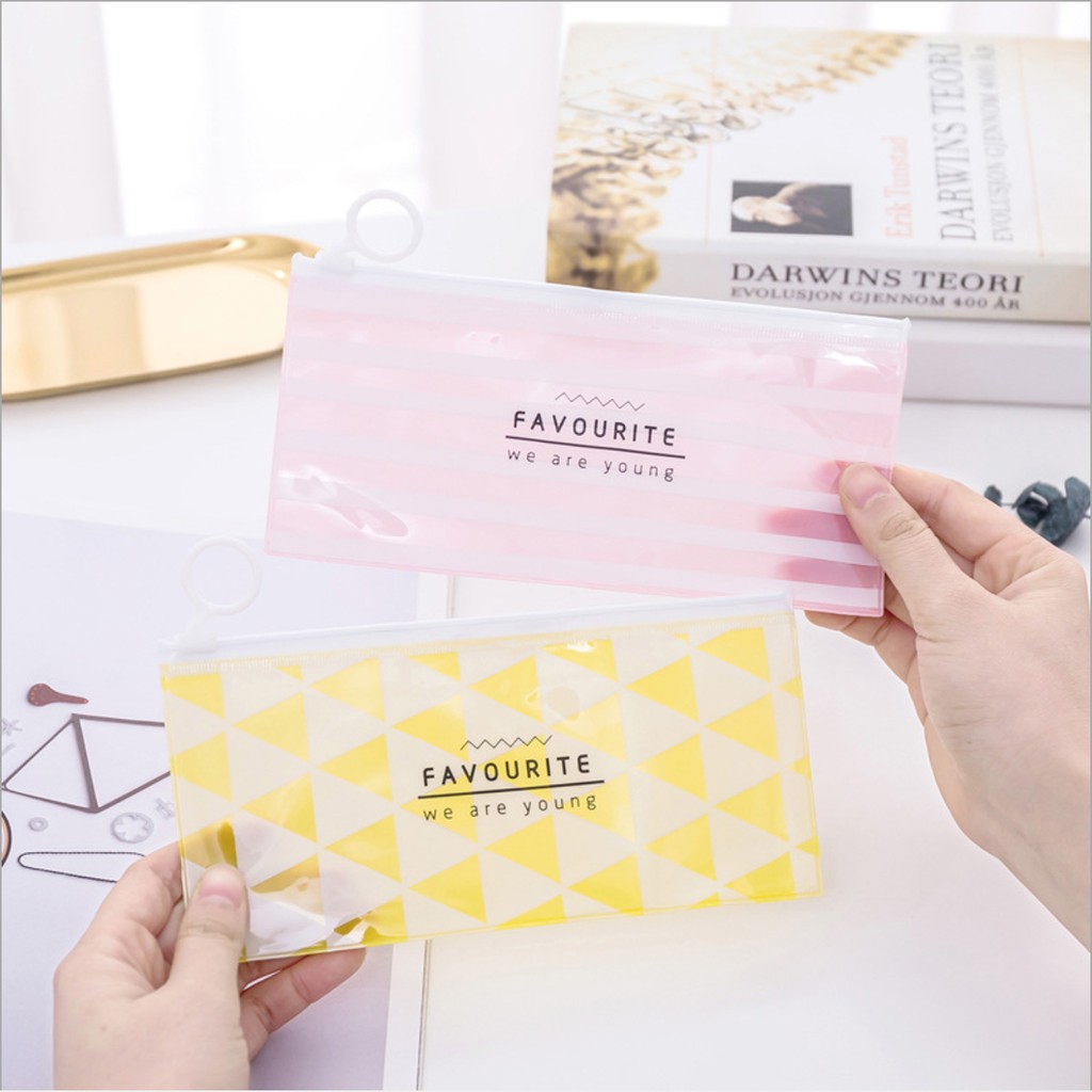 Tempat Pensil unik Pouch motif Transparan Sumikko Gurashi motif zipper