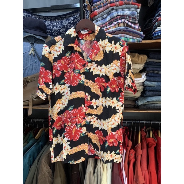 Pullover Hawaiian Shirt Hilo Hattie