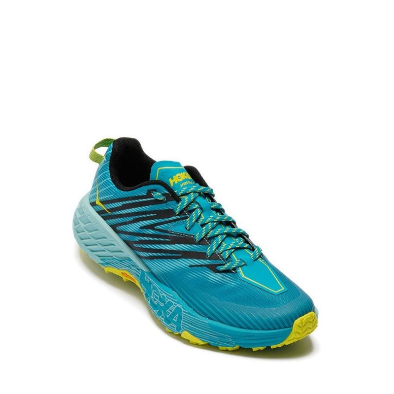 hoka one on one shoes