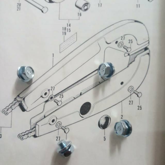 Baut Tutup Rantai CB S90 GL