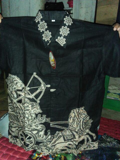 Kemeja Batik Pria Motif Tato Kalimantan