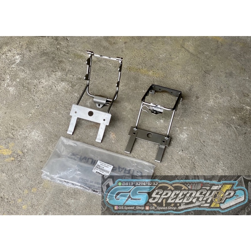 BREKET PANGKON LAMPU KAWASAKI NINJA SS R ORIGINAL BARU