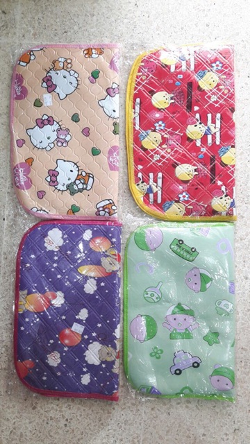 Perlak Kecil Bayi + Busa / Alas Ompol Bayi Kecil / Perlak Busa Bayi Lucu