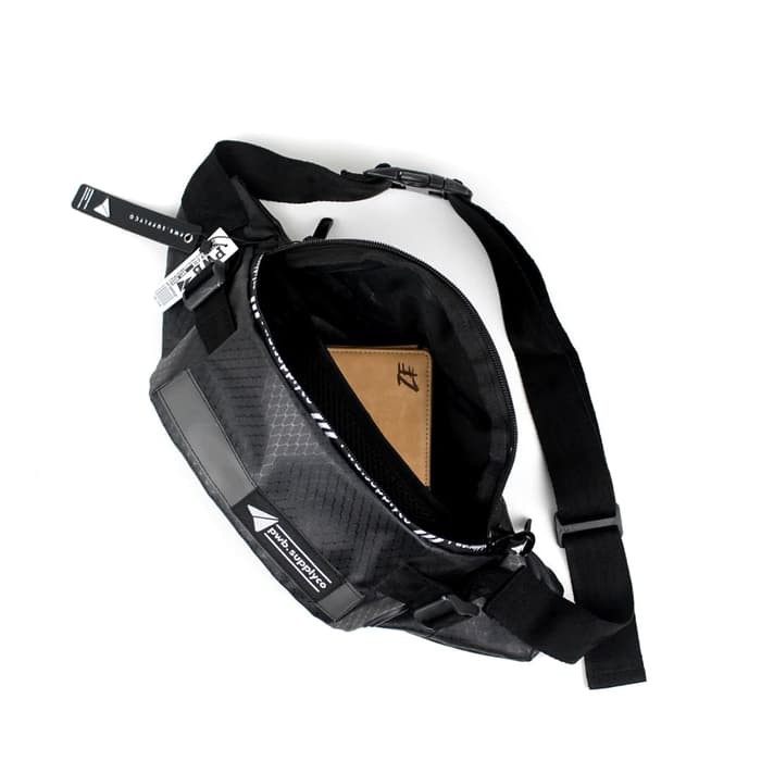 ☂ Mox 23 Polar Waist Bag Black Waist Bag Pria Herschel Supply Coe TR454 Waistbag Pwb-01 - Hitam