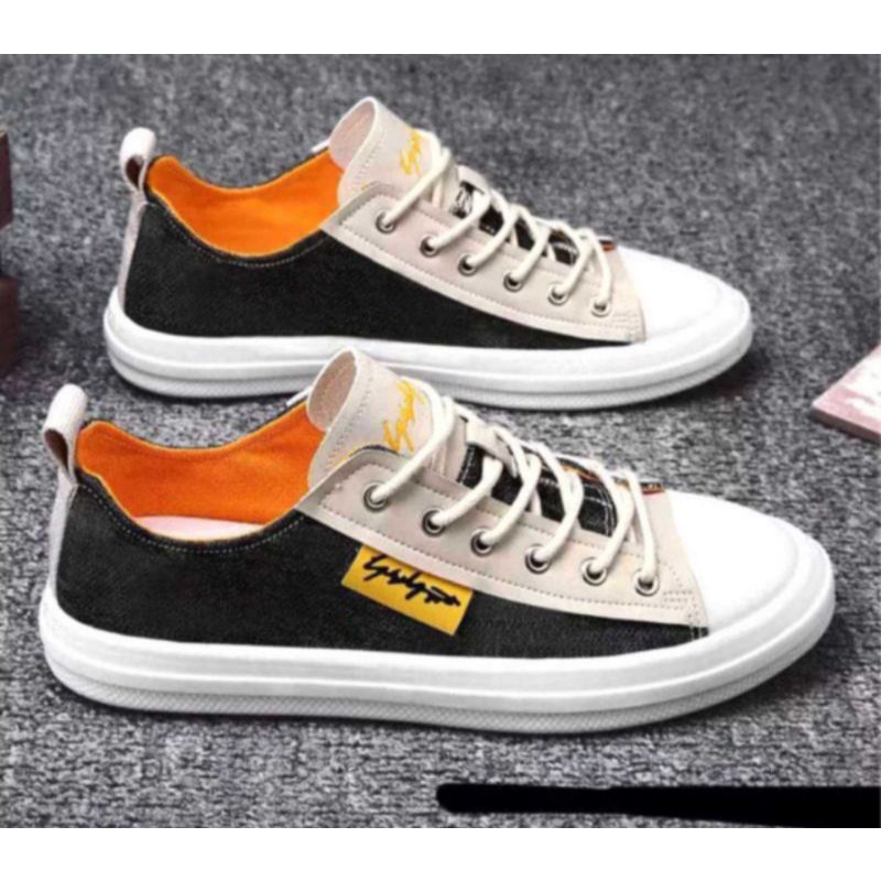 Sepatu Sneakers impor Jemmy / Sepatu olahraga / Sepatu keren / Sepati kece / Sepatu kekinian