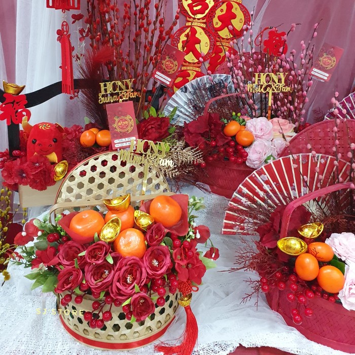 

Box hampers bunga + jeruk imlek 2021