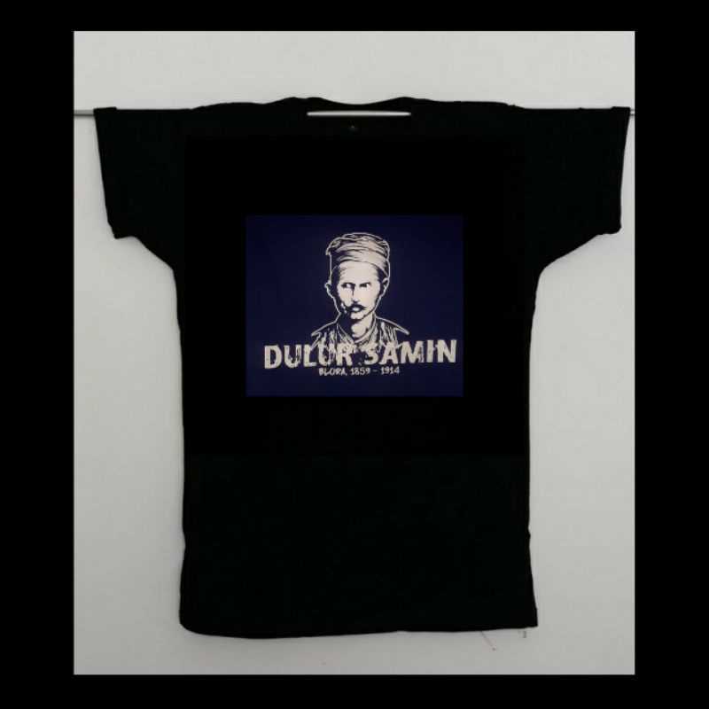 Kaos Samin Surosentiko 14