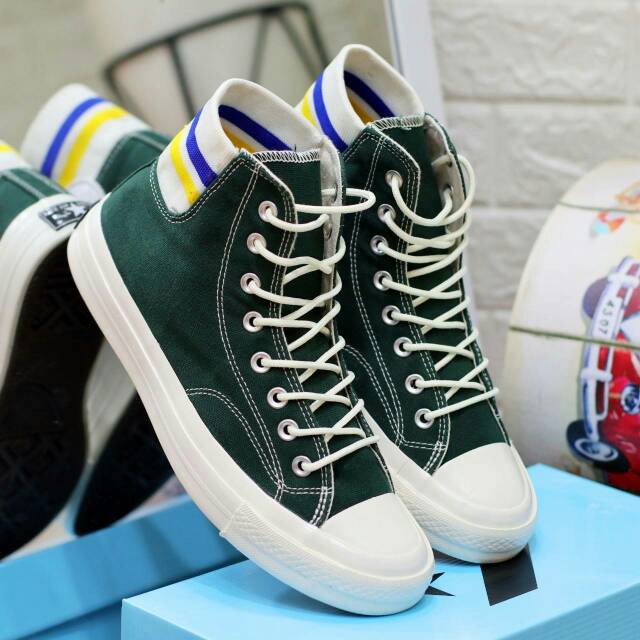 Sepatu Converse Retro 70s Army