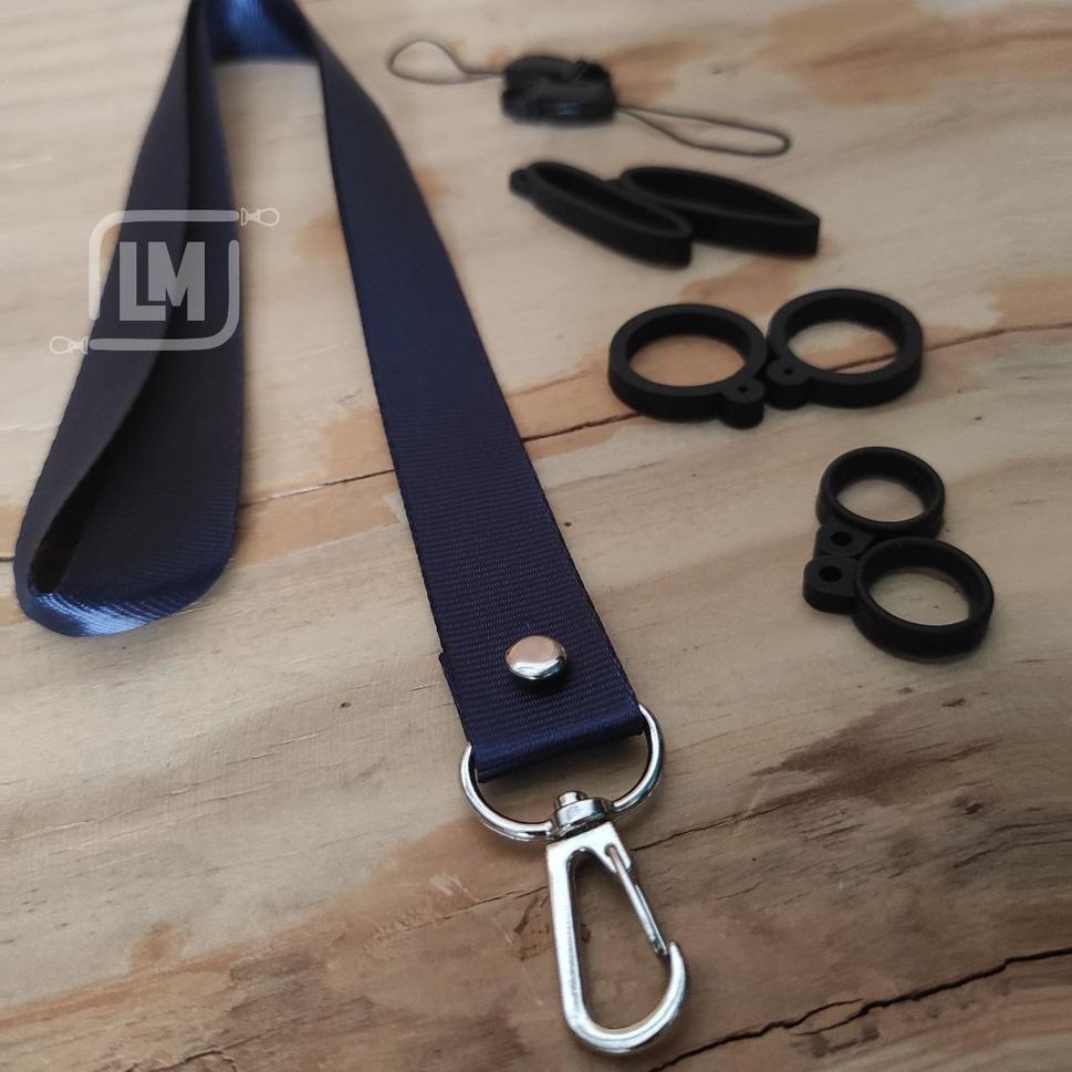 

♜ Lanyard Pods & HP Polos Navy ⇴