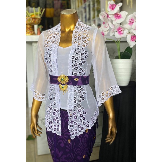 kebaya jadi bordir bunga kerawang bali