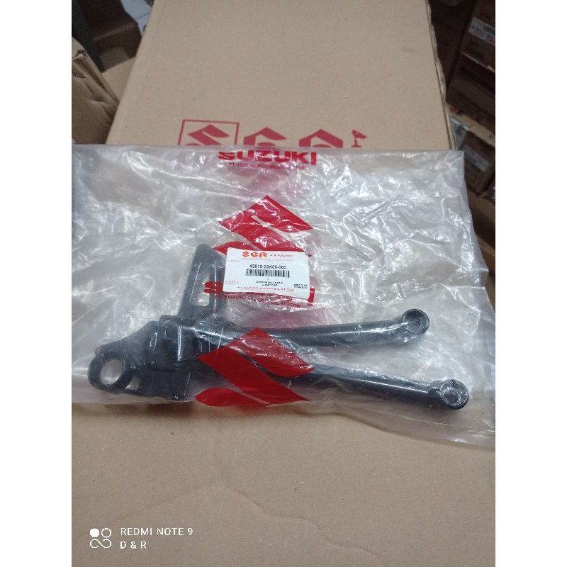 Footstep Dudukan Step Belakang Kanan GSX R 150 Gsx Ori Sgp 100%