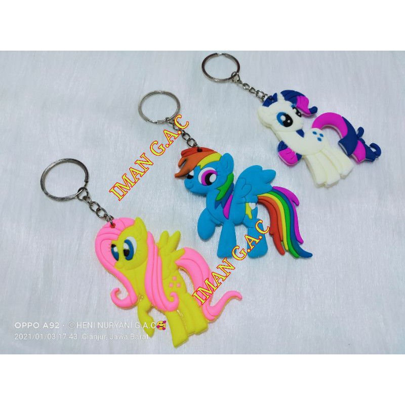 Gantungan kunci kuda poni/gantungan kunci unicorn,souvenir gantungan kunci kudaponi