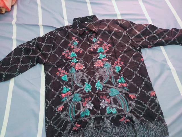 Batik Couple Kemeja Tunik Emhabatik New Arival Terseragamkan