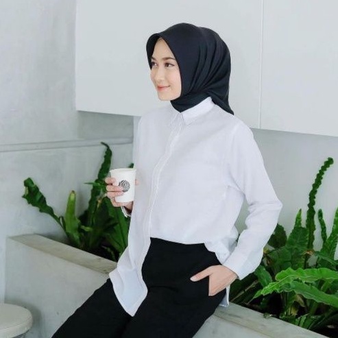 KEMEJA WANITA / KEMEJA AUREL BASIC SHIRT / KEMEJA POLOS WANITA BASIC LENGAN PANJANG / MAUDY SHIRT // KEMEJA POLOS