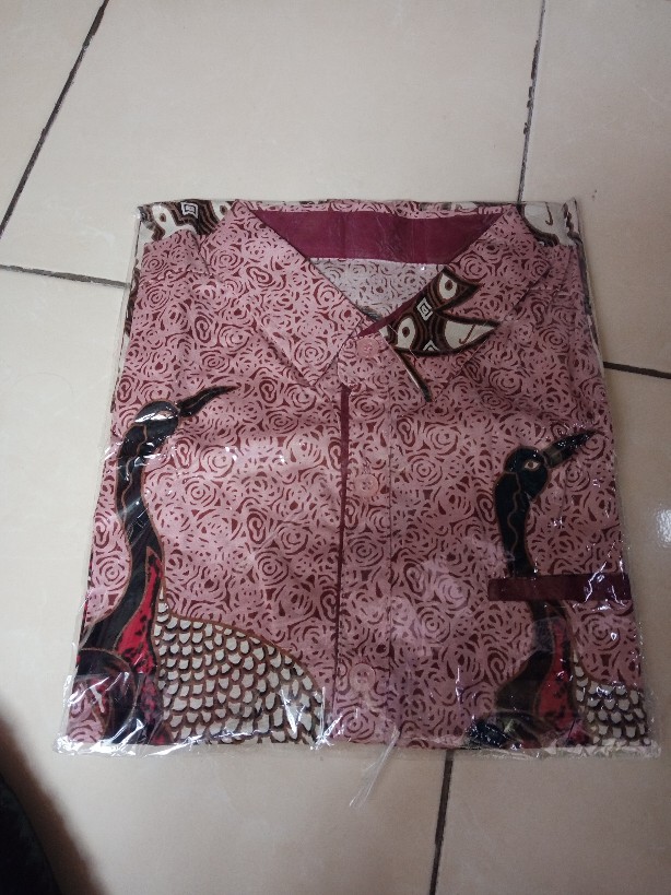 Kemeja Batik Pria / Kemeja Lengan Panjang / Hem Batik Couple Pria / Sarimbit / Robin 021 023 Av