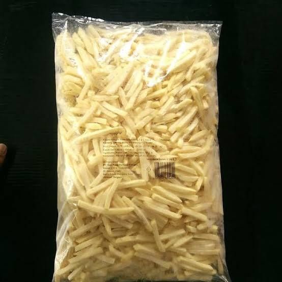 KENTANG GORENG STRAIGHT CUT AVIKO 2,5KG FRENCH FRIES IMPOR BELANDA STANDARD PACK