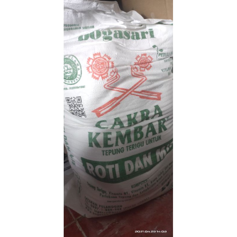 

Terigu Cakra kembar 1kg