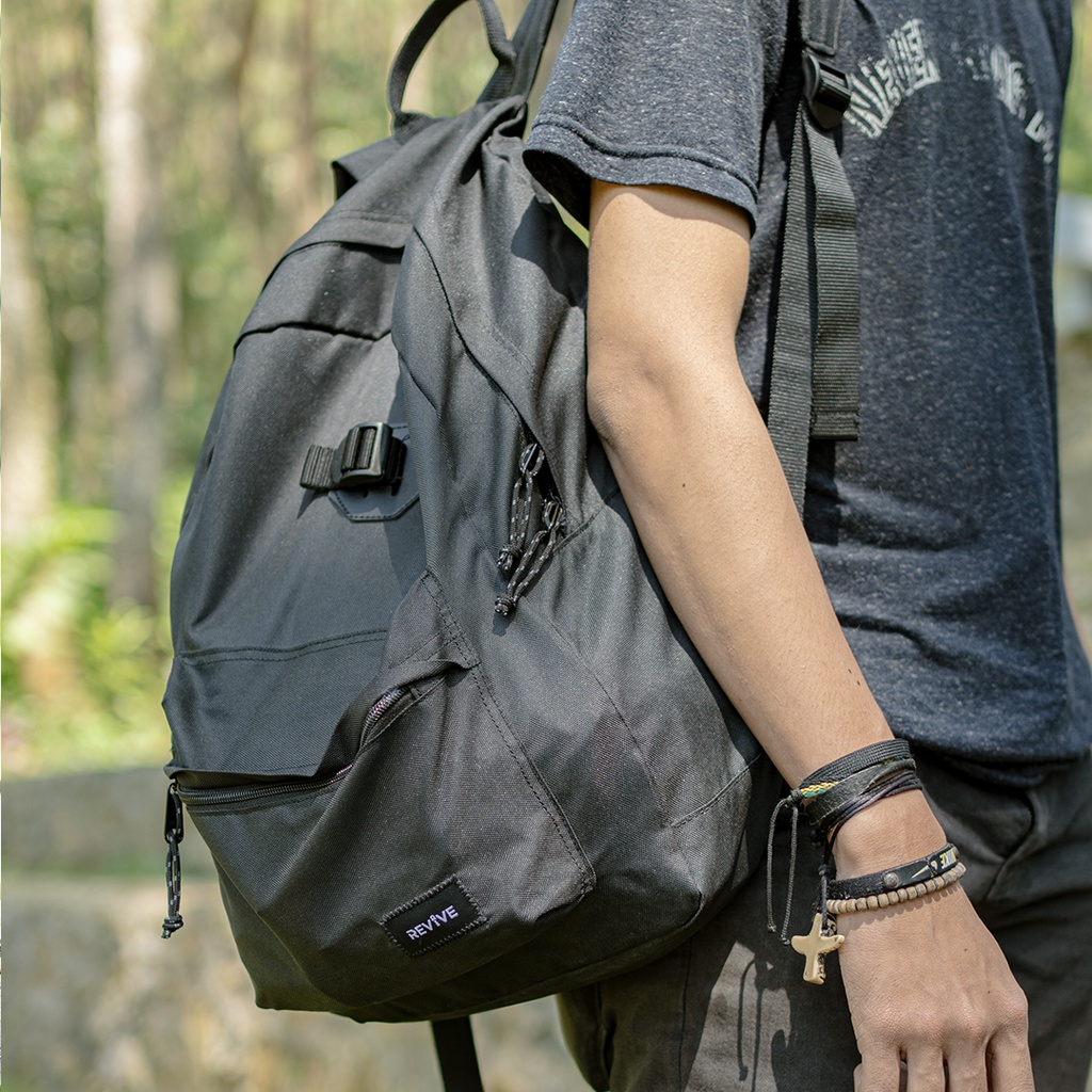 REVIVE Triton Backpack Hitam | Ransel | Tas Sekolah Murah Pria Wanita