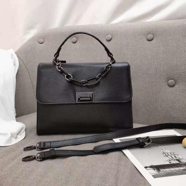 

Guess gezabelle office original