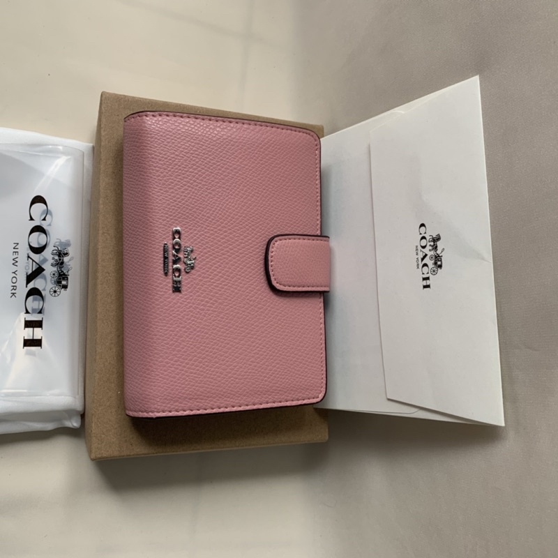 Coach Medium Corner Zip Wallet In Signature Soft Pink