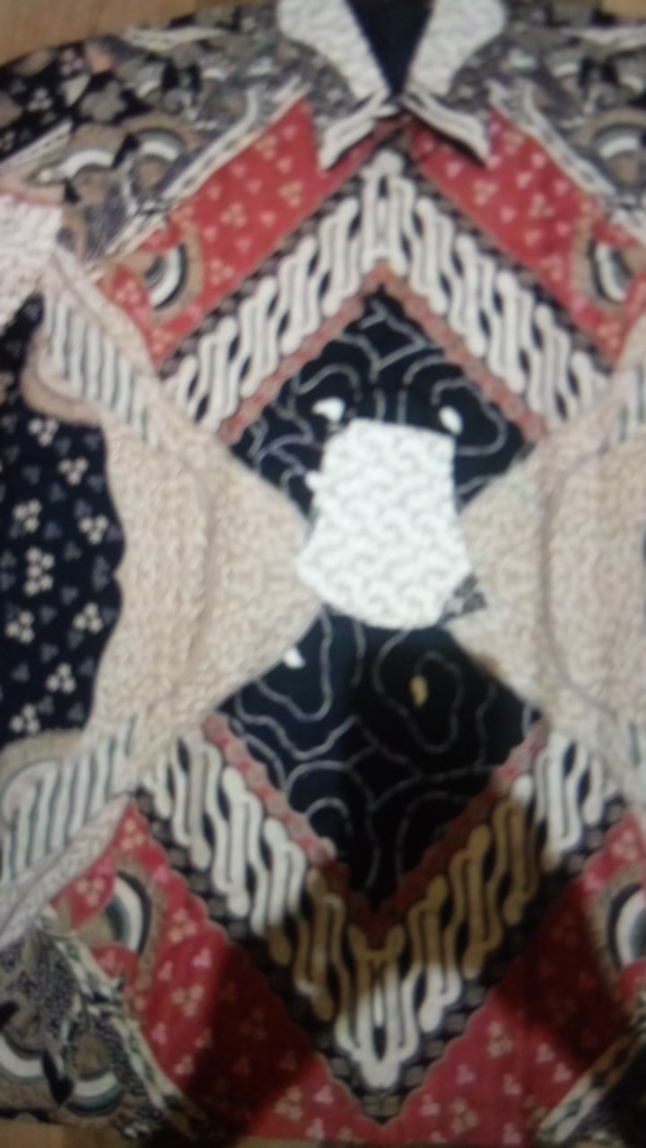 Hem Batik Laki Laki Lengan Panjang Kemeja Batik Pria Lengan Panjang Atasan Batik Ads 008