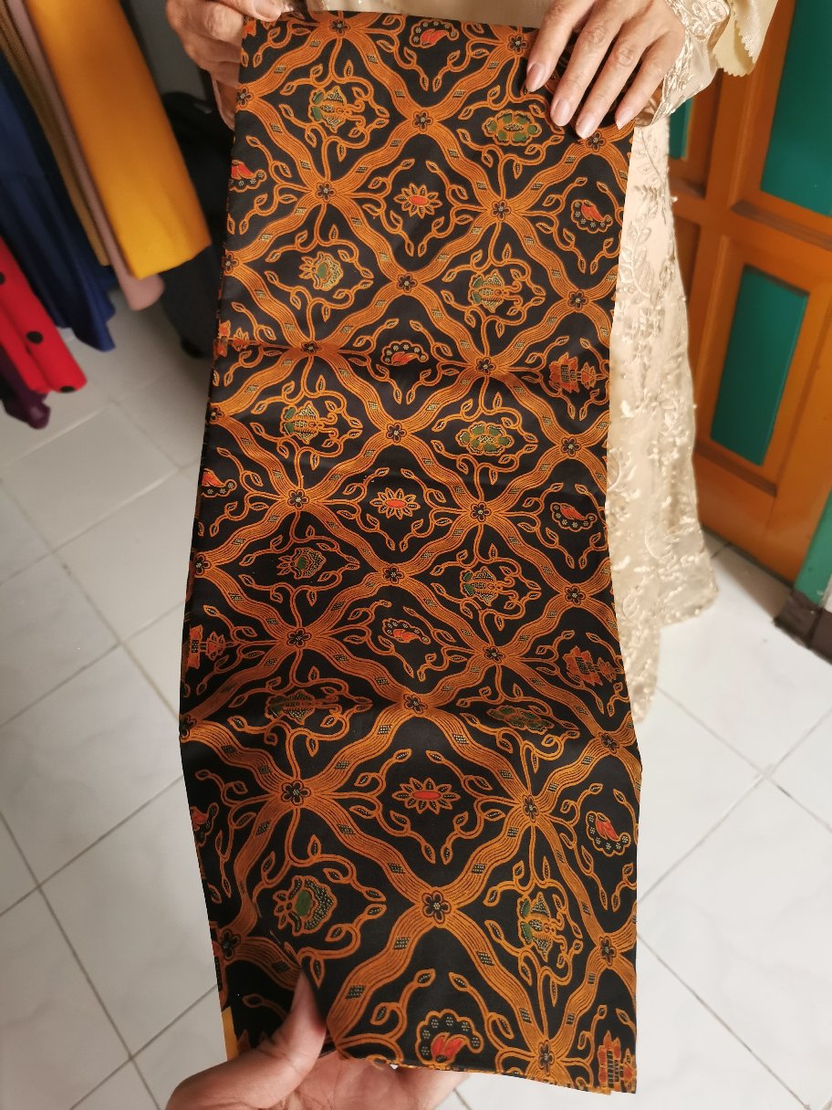 Kain Jarik Batik Solo Motif Sogan Colet Sidoluhur