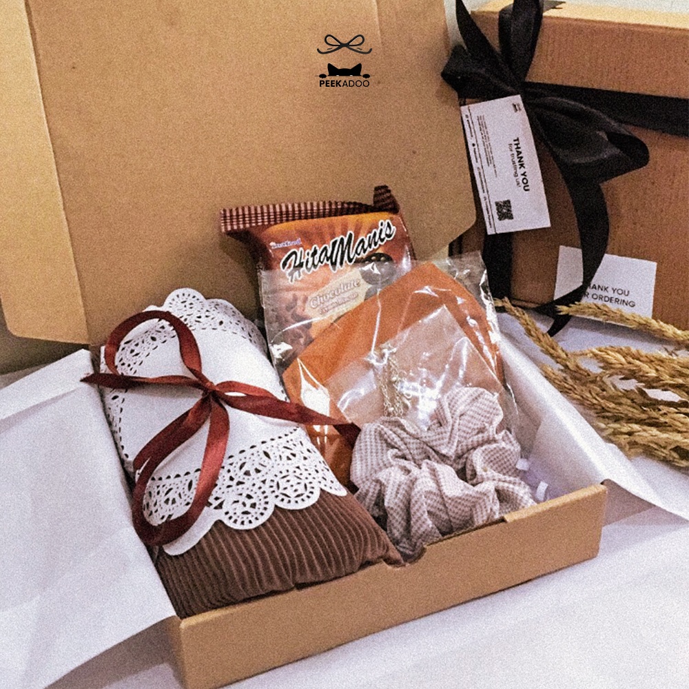 

PEEKADOO | HAMPERS CEWEK KADO CEWEK GIFT CEWEK