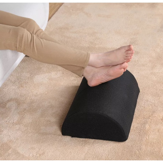 Memory Foam Foot Rest Cushion Non-Slip Foot Stool Under desk/ pijakan kaki/ ganjelan kaki/ bantal sandaran kaki