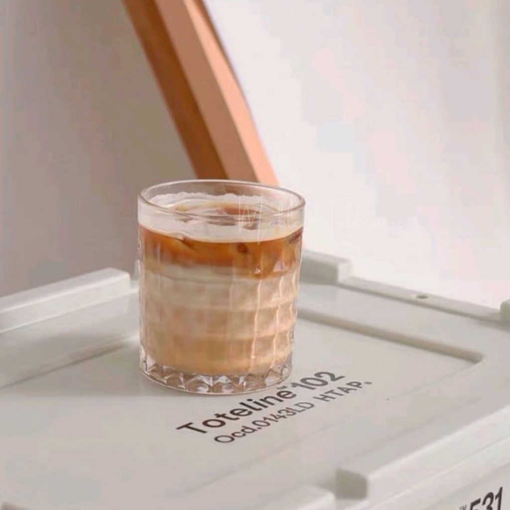 Pyramid Crystal Patterned Aesthetic Drinking Glass / Gelas Kaca Restro Estetik / Gelas Kopi Home Caf