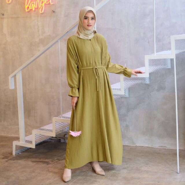 Ara Plisket Dress