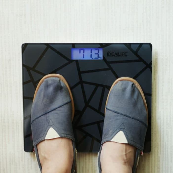 IDEALIFE IL-270 Digital Bathroom Scale (Timbangan Badan Digital) Murah SBY