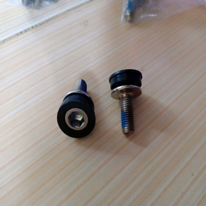 baut BB bottom bracket BB kotak