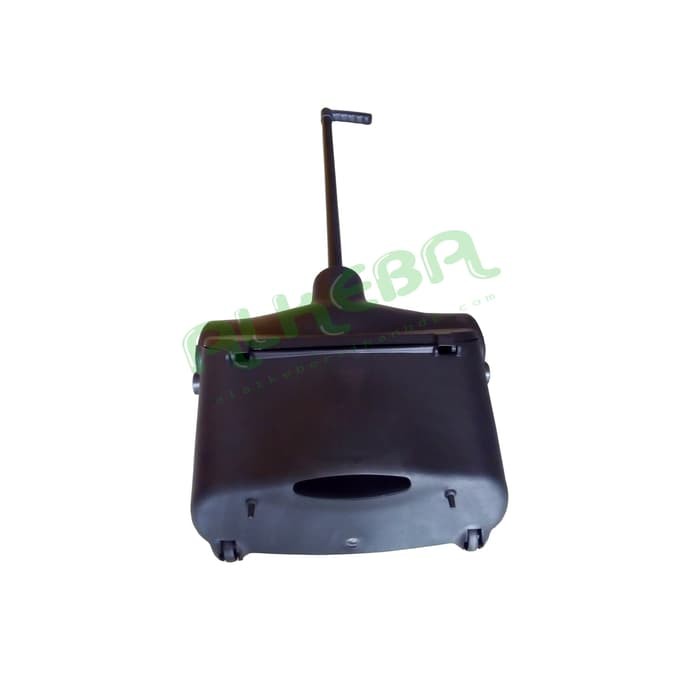 Dustpan import warna hitam / Pengki buka tutup