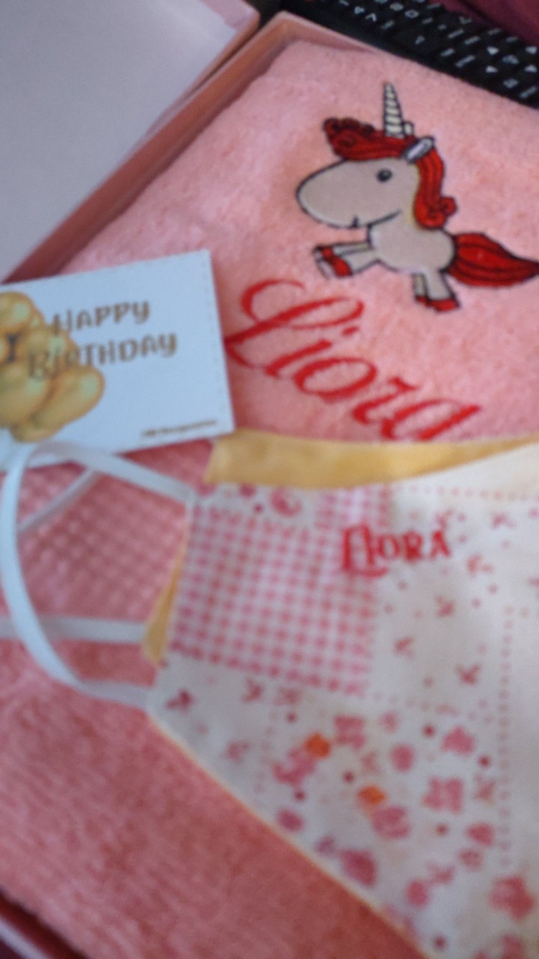 Hampers Handuk Unicorn Minnie Mickey Mouse Doraemon Bordir Nama Kado Ultah Souvenir Anak Custom