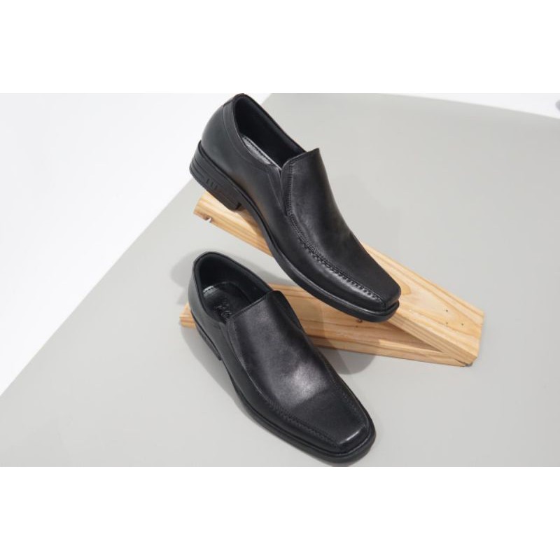 Sepatu Pria Kulit Asli Garut