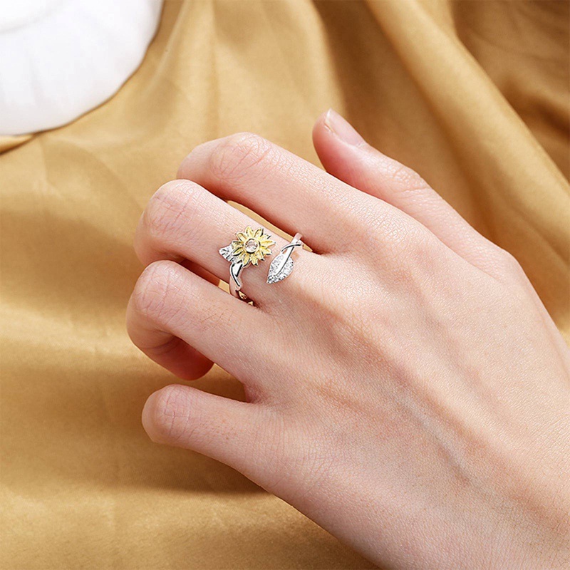 Cincin Model Terbuka Dapat Disesuaikan Bentuk Bunga Matahari Untuk Wanita