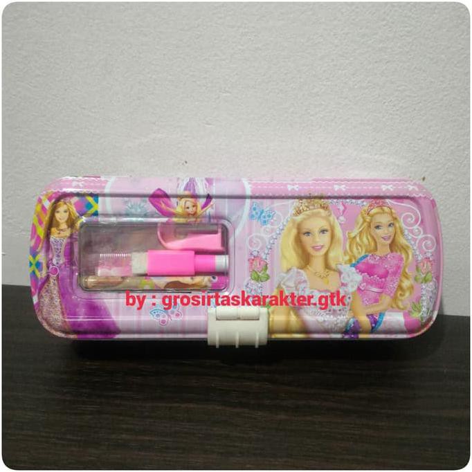 

Tempat Pensil Anak LOL Hello Kitty Spiderman Dora Cars Kaleng 2 Susun - Barbie