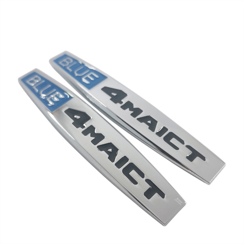 2 Pcs Sticker Emblem Logo Mercedes Benz 4MATIC Bahan Metal Warna Biru Untuk Fender Samping Mobil