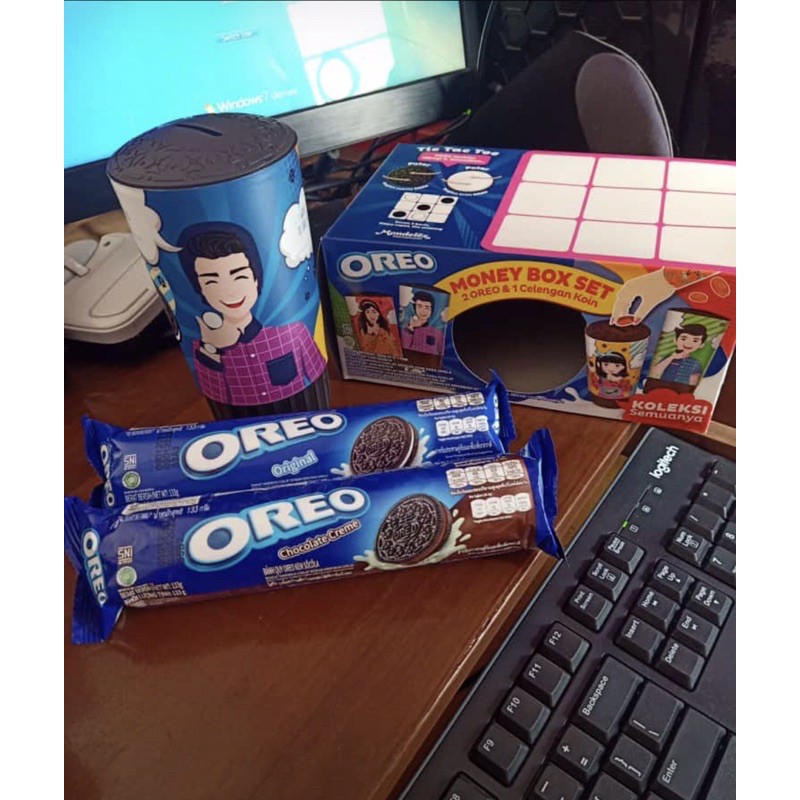 

Paket Oreo Free Celengan