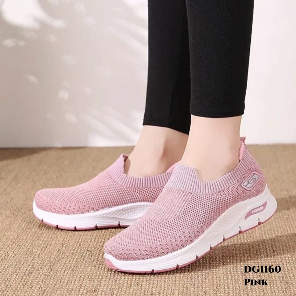 RESTOCK WYN SNEAKERS WOMEN FLYKNIT RUNNER IMPORT DG1160