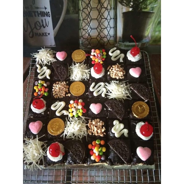 

Kue tart potong 24x24 cm