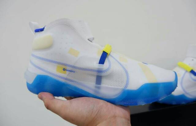 kobe ad nxt white