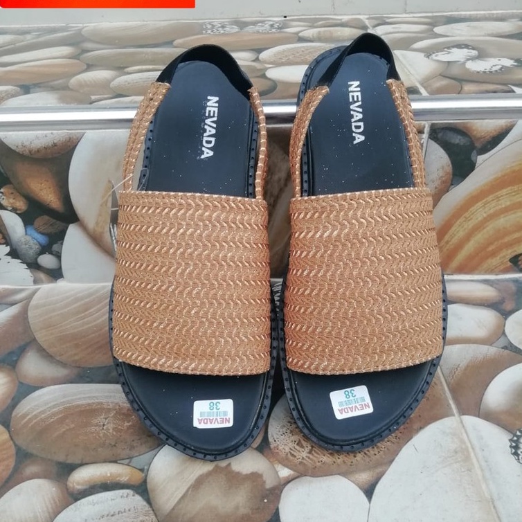 Sandal Slob Rajut Nevada|Sandal Sepatu Tali Wanita Rajut Import|Sandal Tali Wanita Kekinian Flat-kopi susu