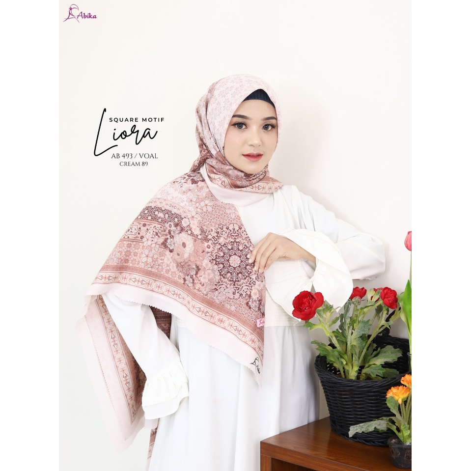 AB 493 LIORA SQUARE MOTIF 89 SEGI EMPAT ABIKA