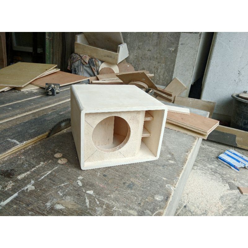 Box speaker 4 inch model mini scoop single / double