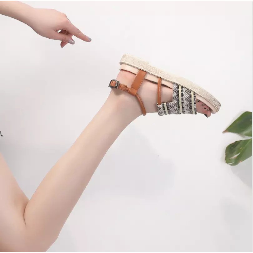 WEDGES TALI WANITA / SANDAL TALI MOTIF BATIK