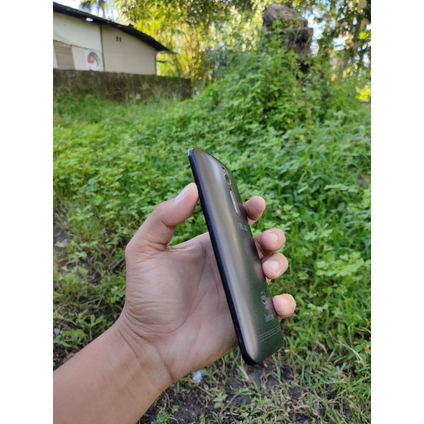 Asus Zenfone 2 ram 4/32GB NFC Z00AD