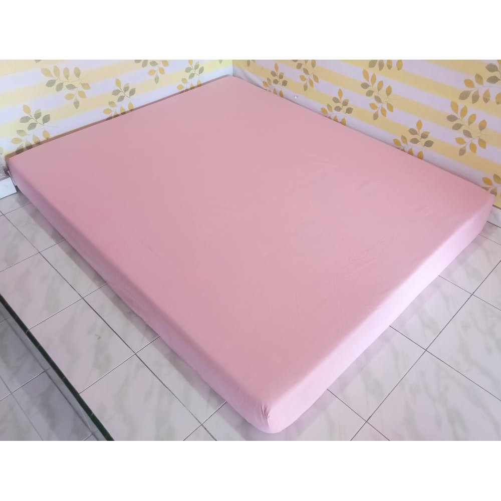 Sprei waterproof ukuran 160x200-Soft Pink