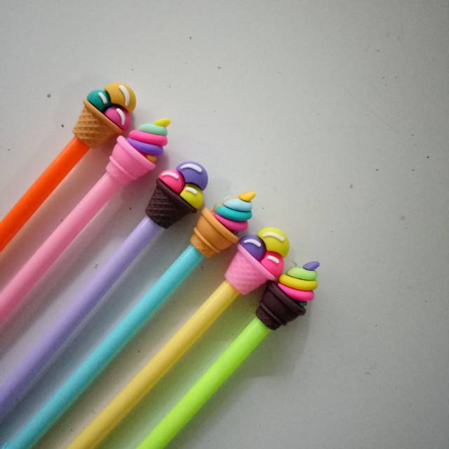 

Pen Gel Es Krim