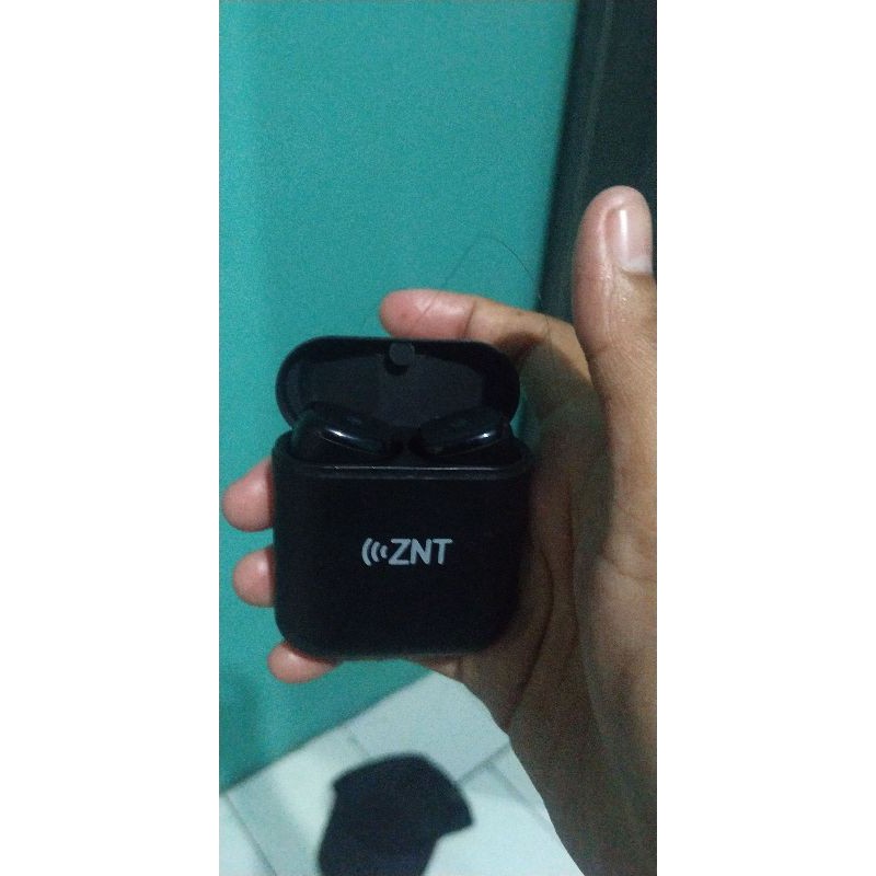 Headset bluetooth ZNT D06-A warna hitam